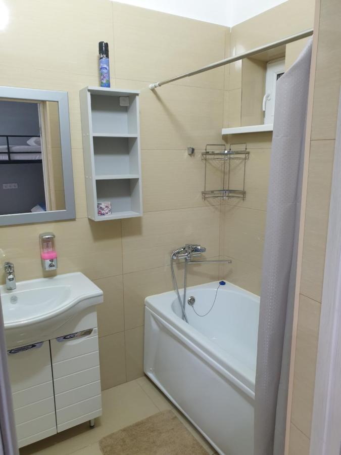 Station Hostel Atirau Kültér fotó