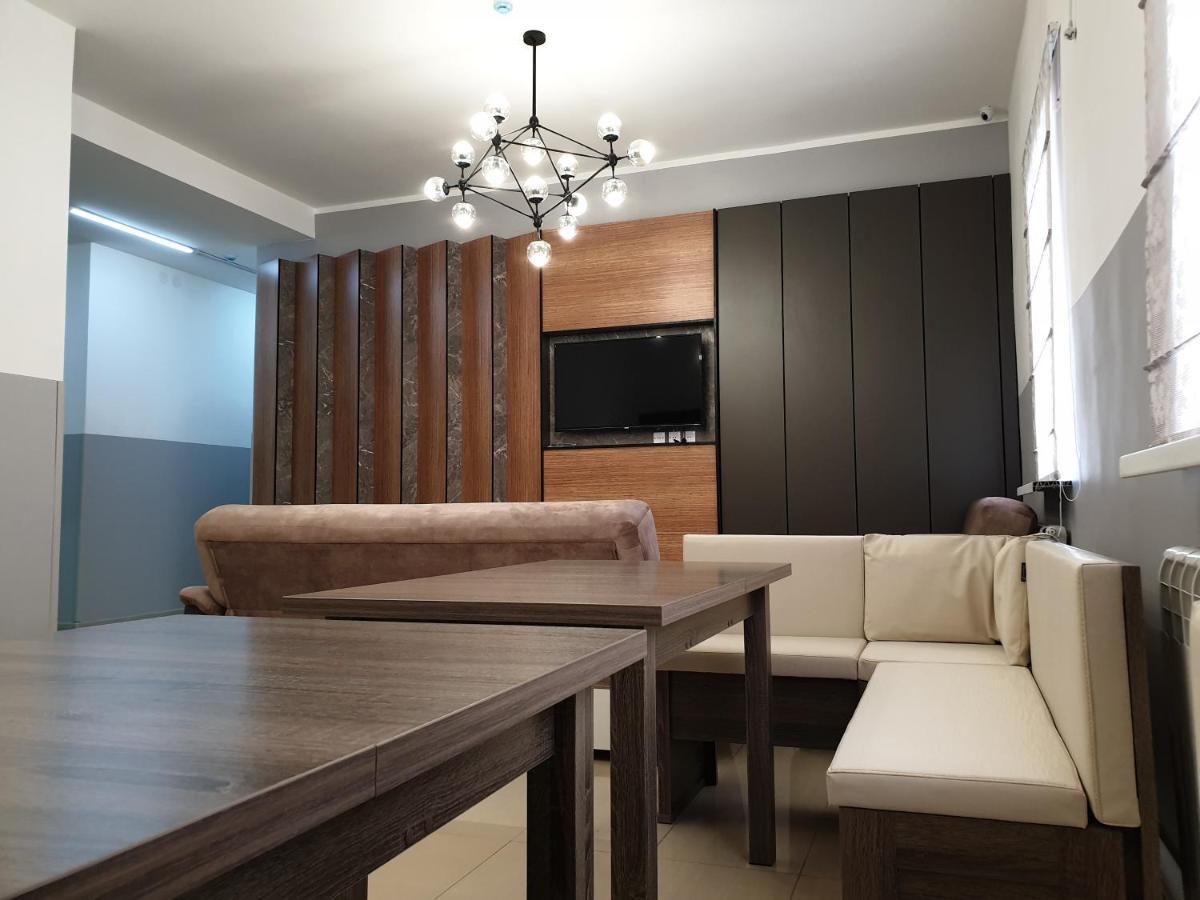 Station Hostel Atirau Kültér fotó