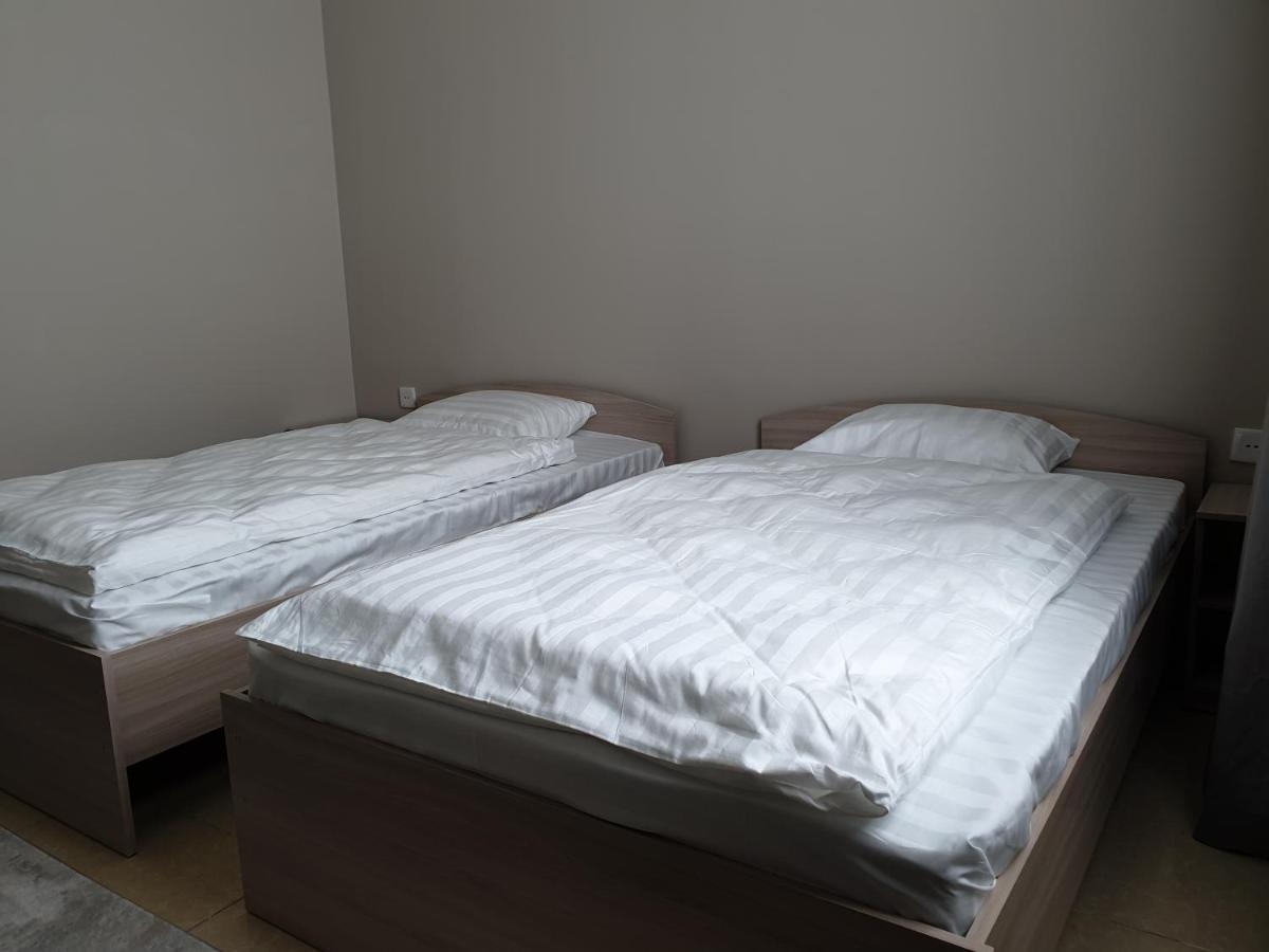 Station Hostel Atirau Kültér fotó